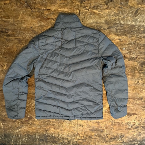 Ladies small Paradox packable down jacket - Picture 2 of 3